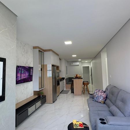 Apto Das Lavandas - 2 Quartos - Apto Todo Climatizado - A 150M Do Parque Termal! Пиратуба Экстерьер фото