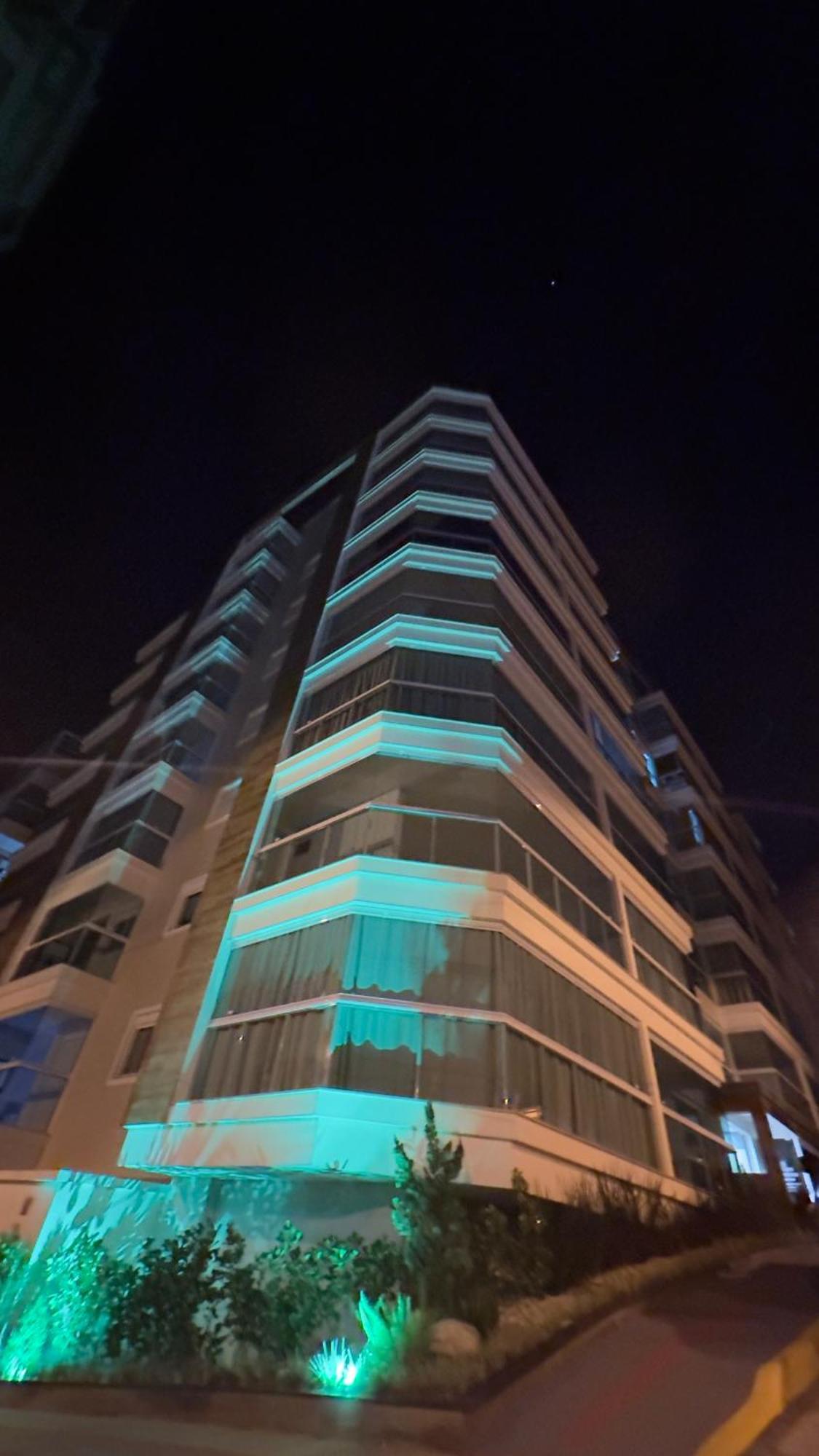 Apto Das Lavandas - 2 Quartos - Apto Todo Climatizado - A 150M Do Parque Termal! Пиратуба Экстерьер фото